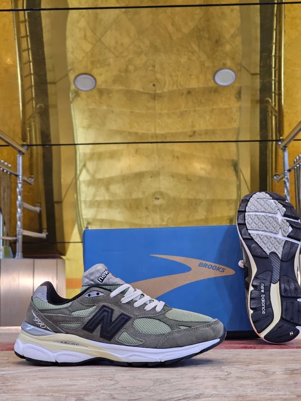 1780863178_6774297814 کتونی رانینگ و پیاده رویی نیوبالانس 990 سایز 40 تا 45 New Balance 990 - Image 1